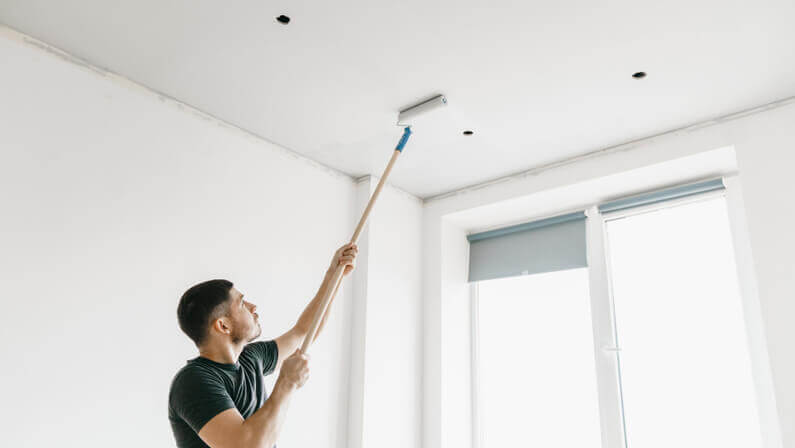 Best Type of Paint Rollers for Ceilings - HomeAdvisor